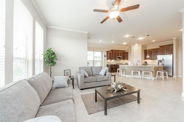 19738 Tacoma Bluff Drive, Katy, TX 77433