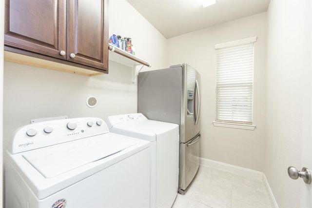 19738 Tacoma Bluff Drive, Katy, TX 77433