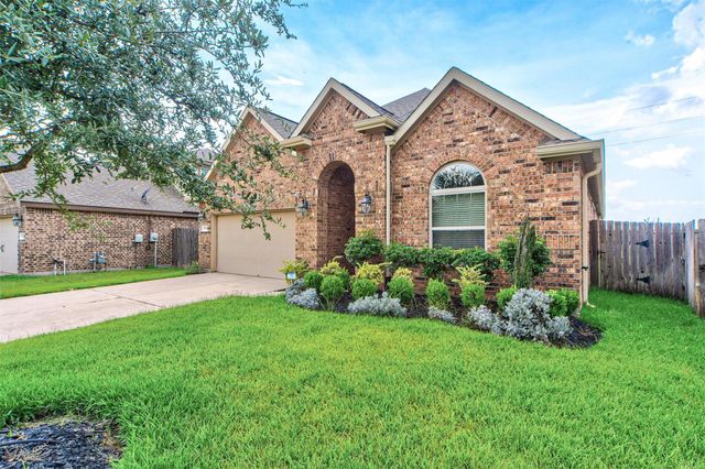 19738 Tacoma Bluff Drive, Katy, TX 77433