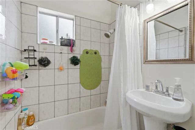 1785 W 36th, Los Angeles, CA 90018