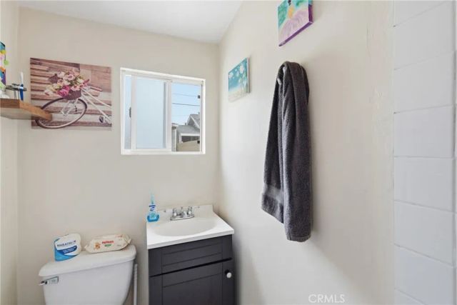 1785 W 36th, Los Angeles, CA 90018