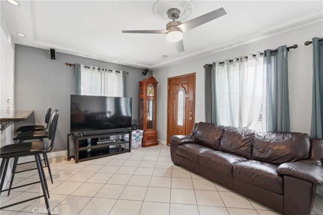 1785 W 36th, Los Angeles, CA 90018