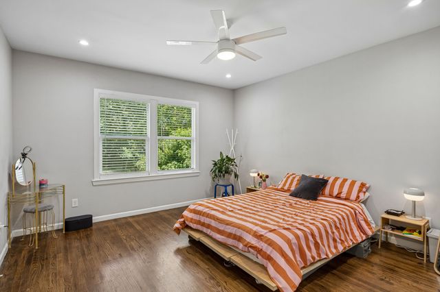 1008 S Oak Cliff Boulevard, Dallas, TX 75208