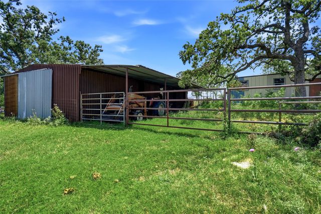 2186 Gilliland Road, Springtown, TX 76082