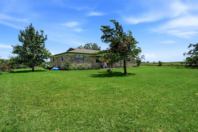 2186 Gilliland Road, Springtown, TX 76082