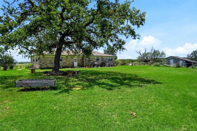 2186 Gilliland Road, Springtown, TX 76082