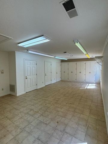 1020 HUMPHREY OAKS CIR, Memphis, TN 38120