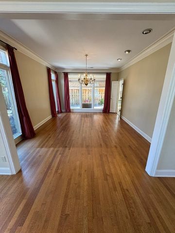 1020 HUMPHREY OAKS CIR, Memphis, TN 38120