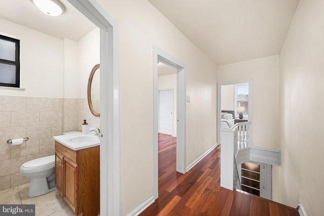 1521 W SHUNK ST, Philadelphia, PA 19145