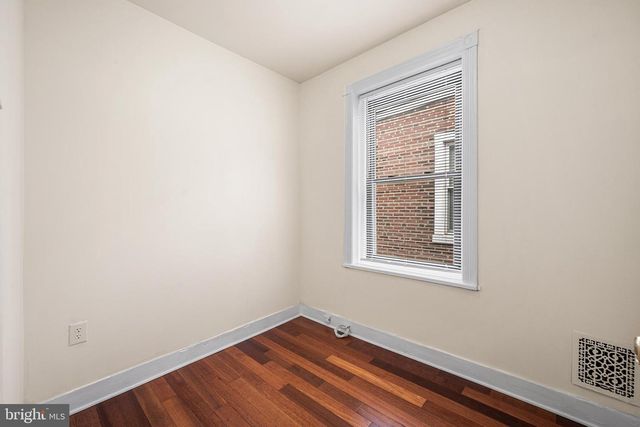 1521 W SHUNK ST, Philadelphia, PA 19145