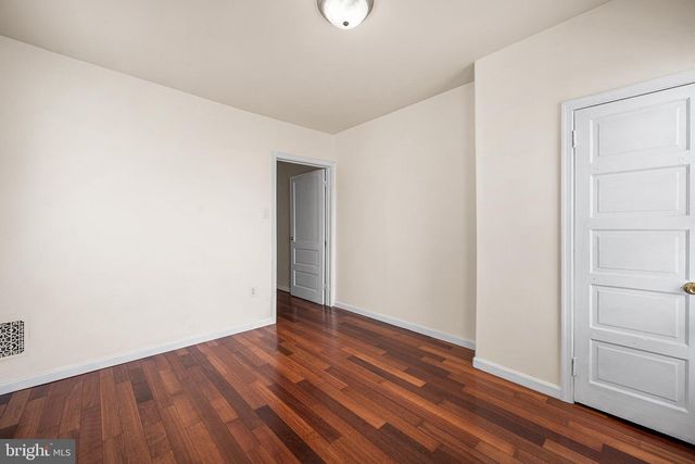 1521 W SHUNK ST, Philadelphia, PA 19145