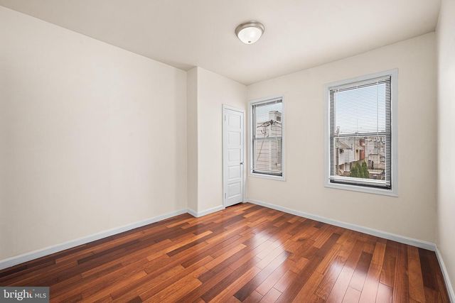 1521 W SHUNK ST, Philadelphia, PA 19145