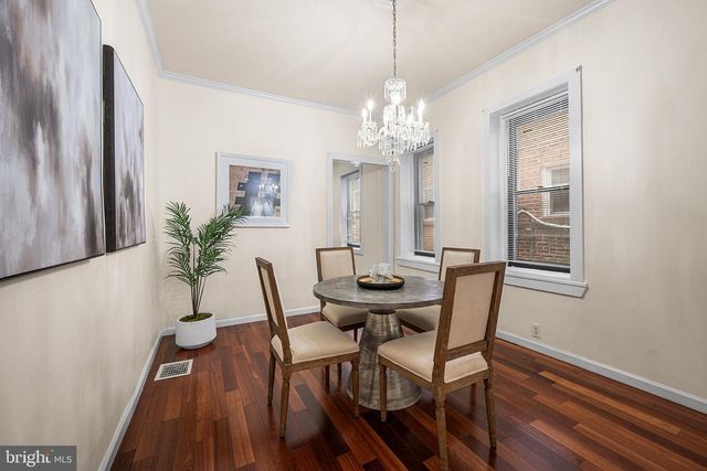 1521 W SHUNK ST, Philadelphia, PA 19145