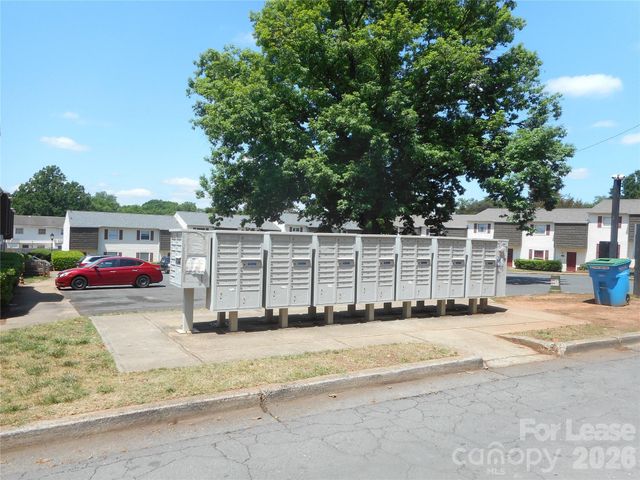 7961 Shady Oak Trail 65, Charlotte, NC 28210