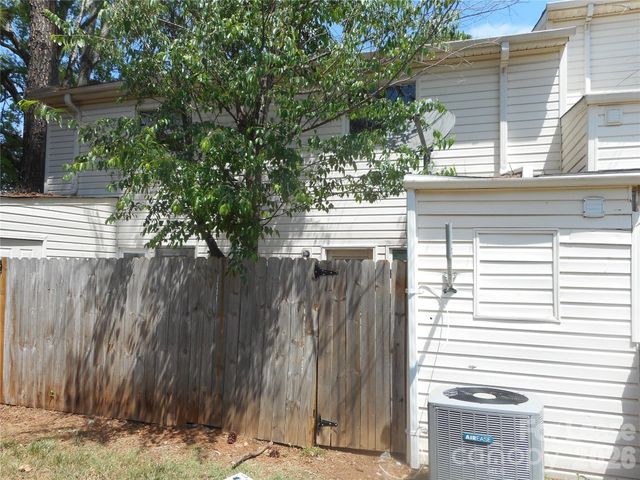 7961 Shady Oak Trail 65, Charlotte, NC 28210