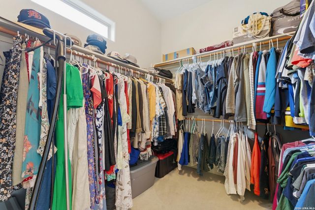 429 English Oaks Cir, Boerne, TX 78006