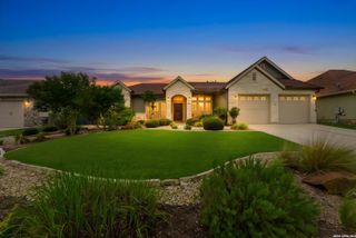 429 English Oaks Cir, Boerne, TX 78006