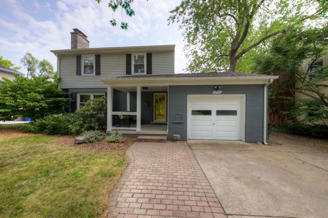 1646 E Stadium Boulevard, Ann Arbor, MI 48104