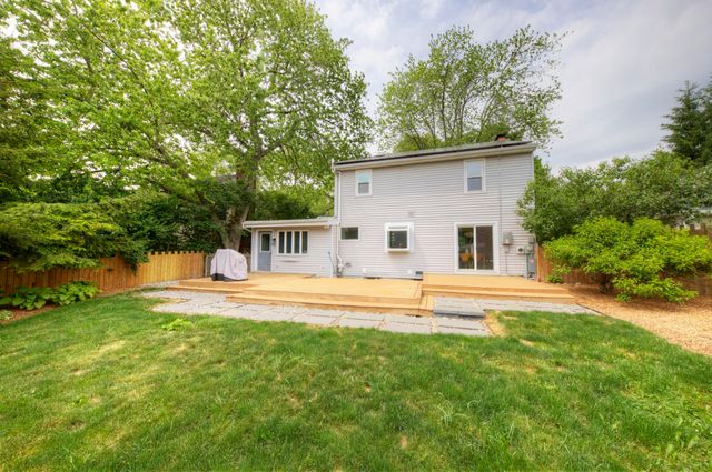 1646 E Stadium Boulevard, Ann Arbor, MI 48104