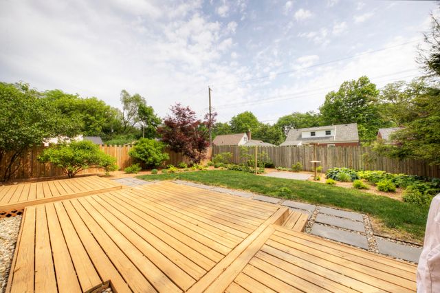1646 E Stadium Boulevard, Ann Arbor, MI 48104
