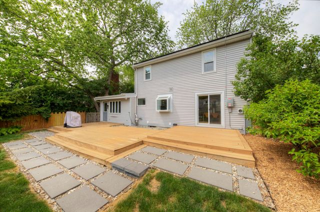 1646 E Stadium Boulevard, Ann Arbor, MI 48104
