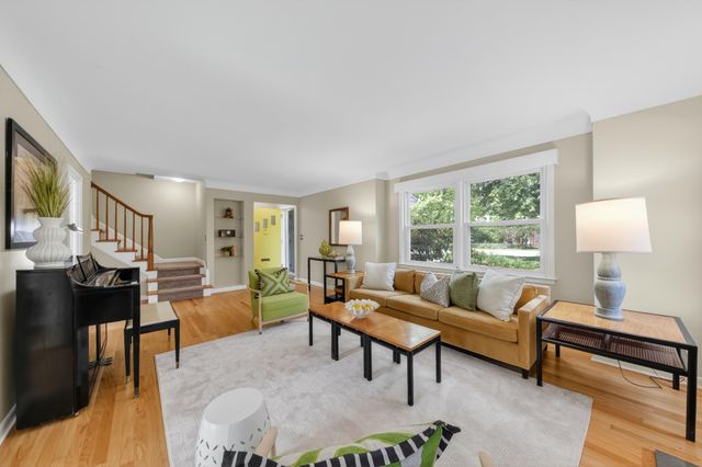 1646 E Stadium Boulevard, Ann Arbor, MI 48104