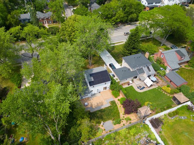 1646 E Stadium Boulevard, Ann Arbor, MI 48104