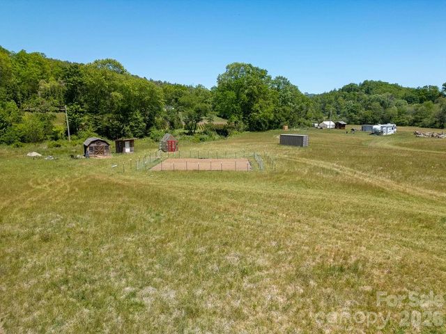 230 Harlow and Cricket Drive, Balsam Grove, NC 28708