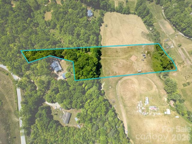 230 Harlow and Cricket Drive, Balsam Grove, NC 28708