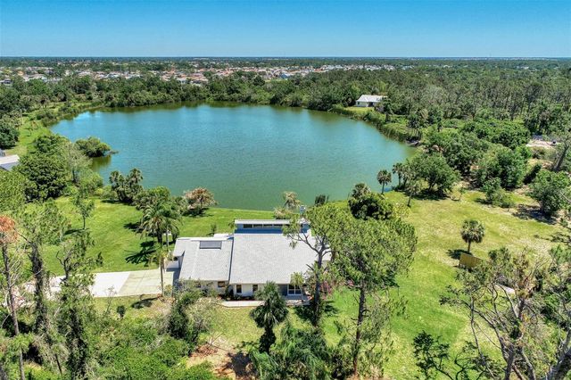 5885 DENISON DRIVE, Venice, FL 34293