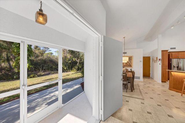5885 DENISON DRIVE, Venice, FL 34293