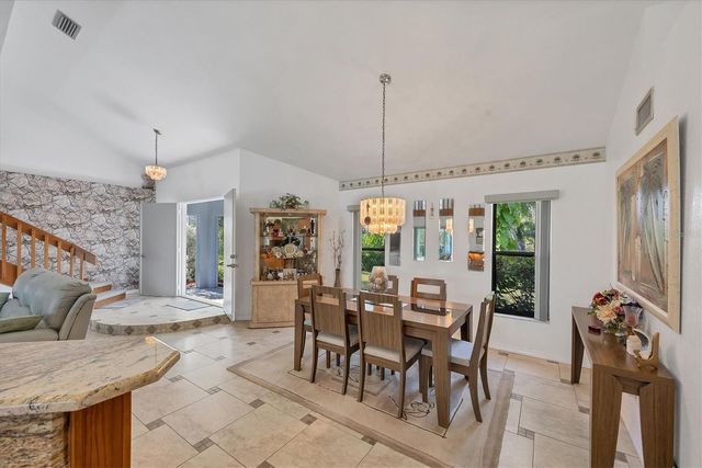 5885 DENISON DRIVE, Venice, FL 34293