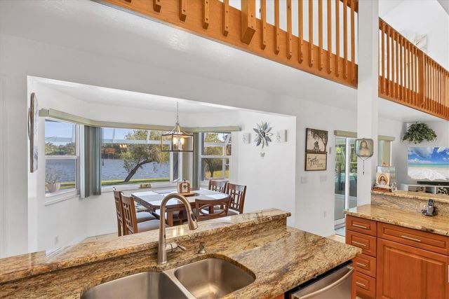 5885 DENISON DRIVE, Venice, FL 34293
