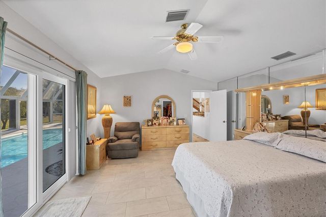 5885 DENISON DRIVE, Venice, FL 34293