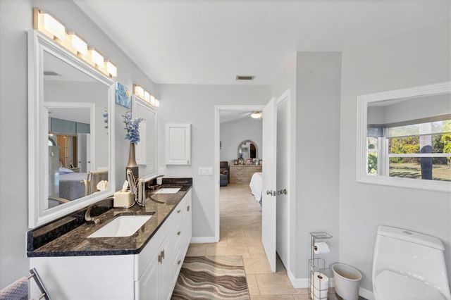 5885 DENISON DRIVE, Venice, FL 34293