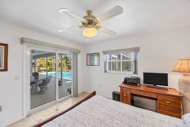 5885 DENISON DRIVE, Venice, FL 34293
