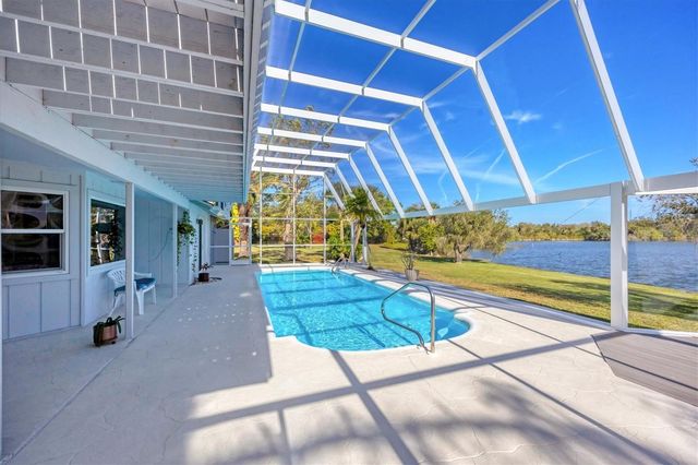 5885 DENISON DRIVE, Venice, FL 34293