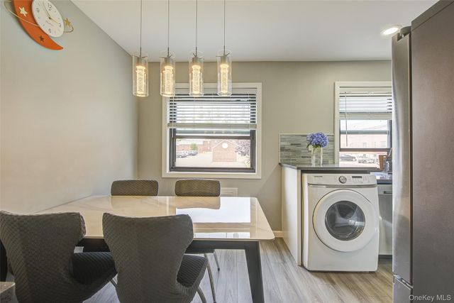 199-21 19th Avenue 2-161, Whitestone, NY 11357