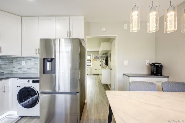 199-21 19th Avenue 2-161, Whitestone, NY 11357