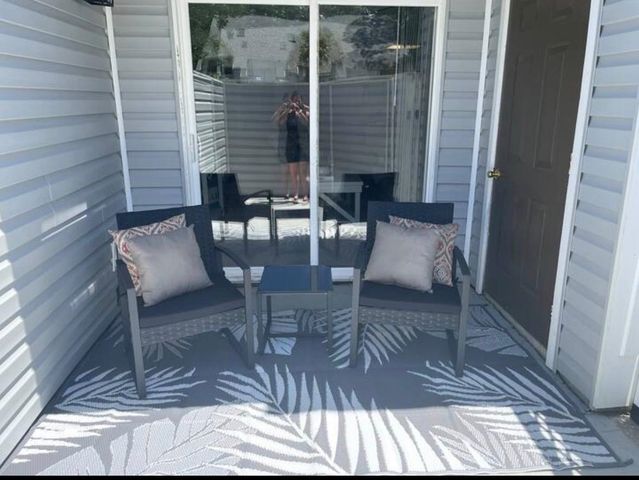 400 Cambridge Cir, Murrells Inlet, SC 29576