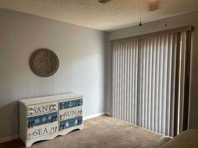 400 Cambridge Cir, Murrells Inlet, SC 29576