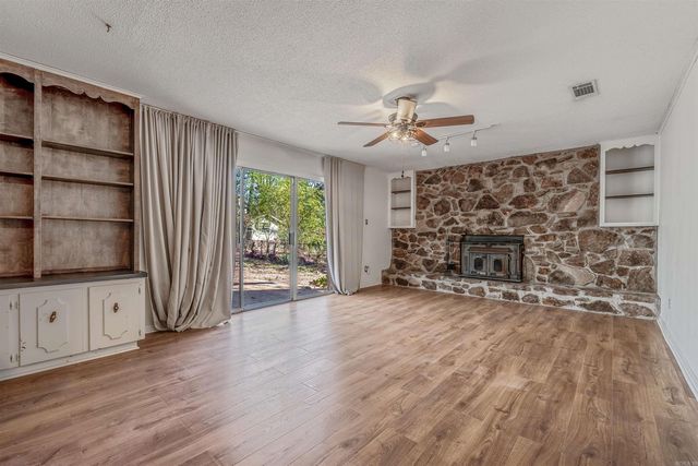 2811 Breckenridge Drive, Little Rock, AR 72227