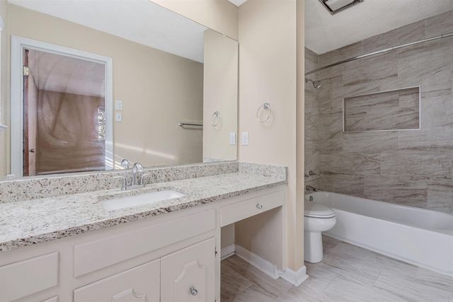 2811 Breckenridge Drive, Little Rock, AR 72227