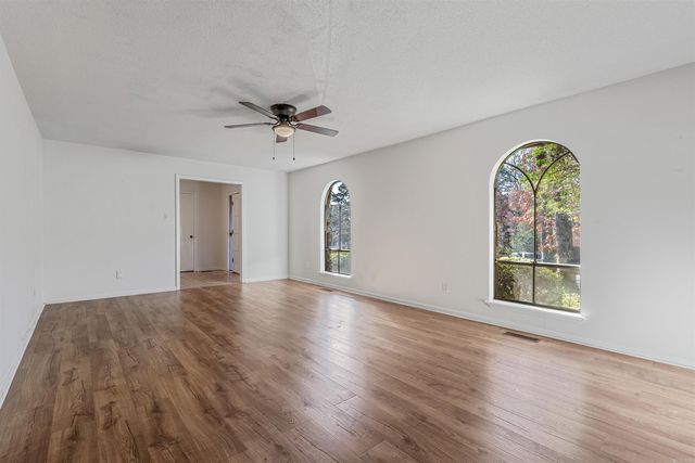 2811 Breckenridge Drive, Little Rock, AR 72227