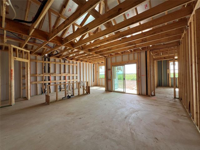 138 Arlington Park LOOP, Hutto, TX 78634