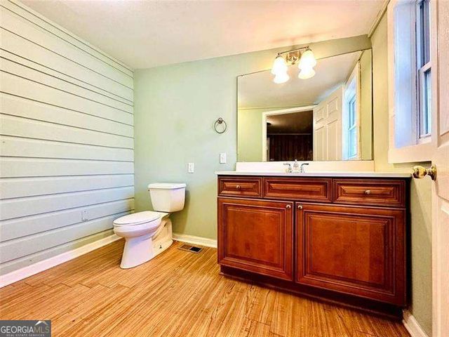 504 N Little Victoria Road, Woodstock, GA 30189