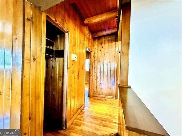 504 N Little Victoria Road, Woodstock, GA 30189