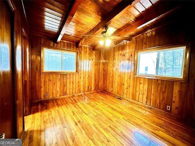 504 N Little Victoria Road, Woodstock, GA 30189