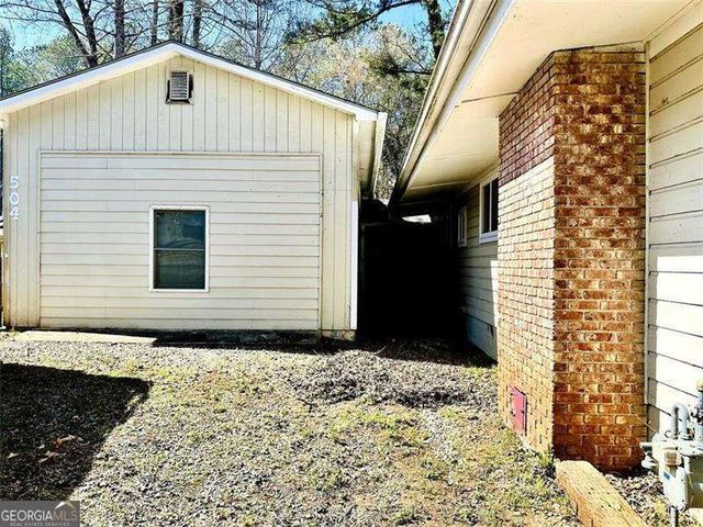 504 N Little Victoria Road, Woodstock, GA 30189