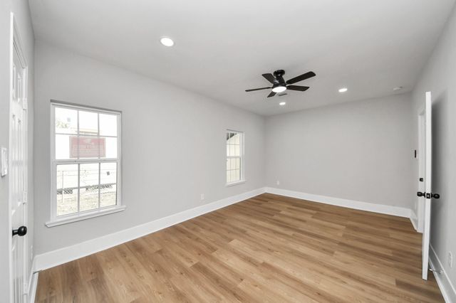 3321 Michigan Street, Baytown, TX 77520